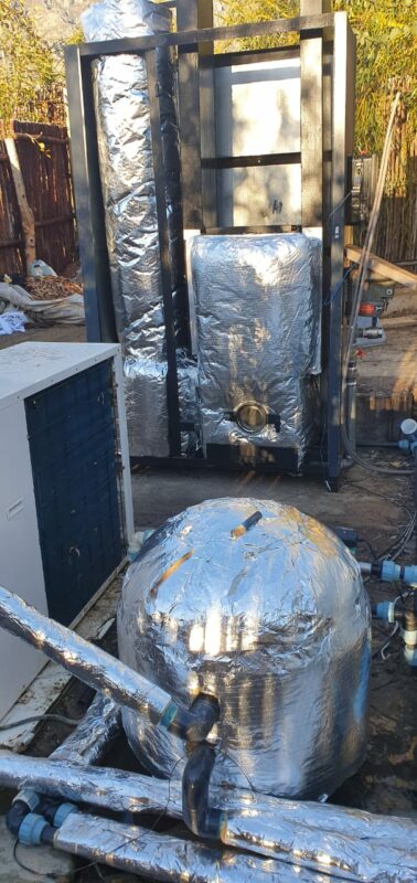Hybrid gasifeir and heatpump installation-Montagu Guano caves